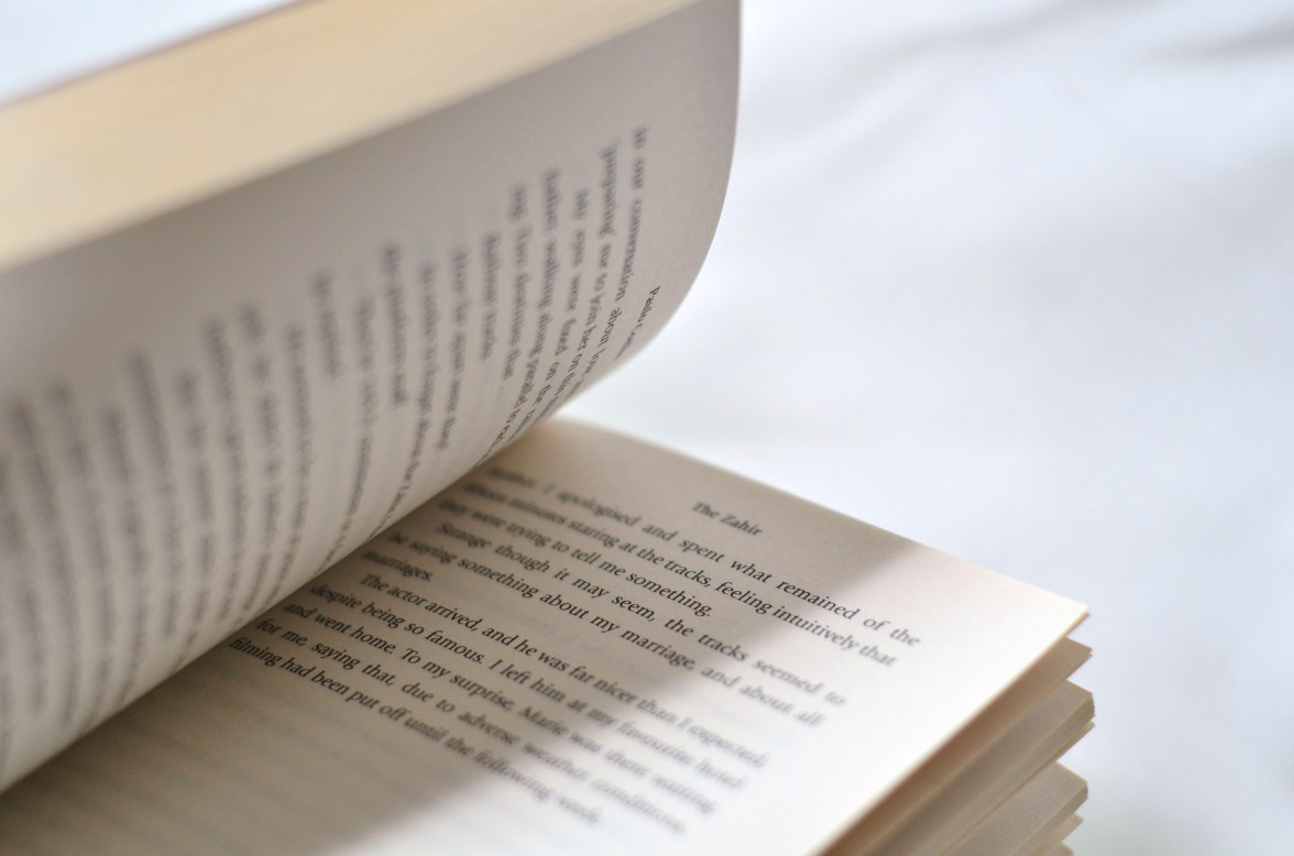 The Zahir – Paulo Coelho